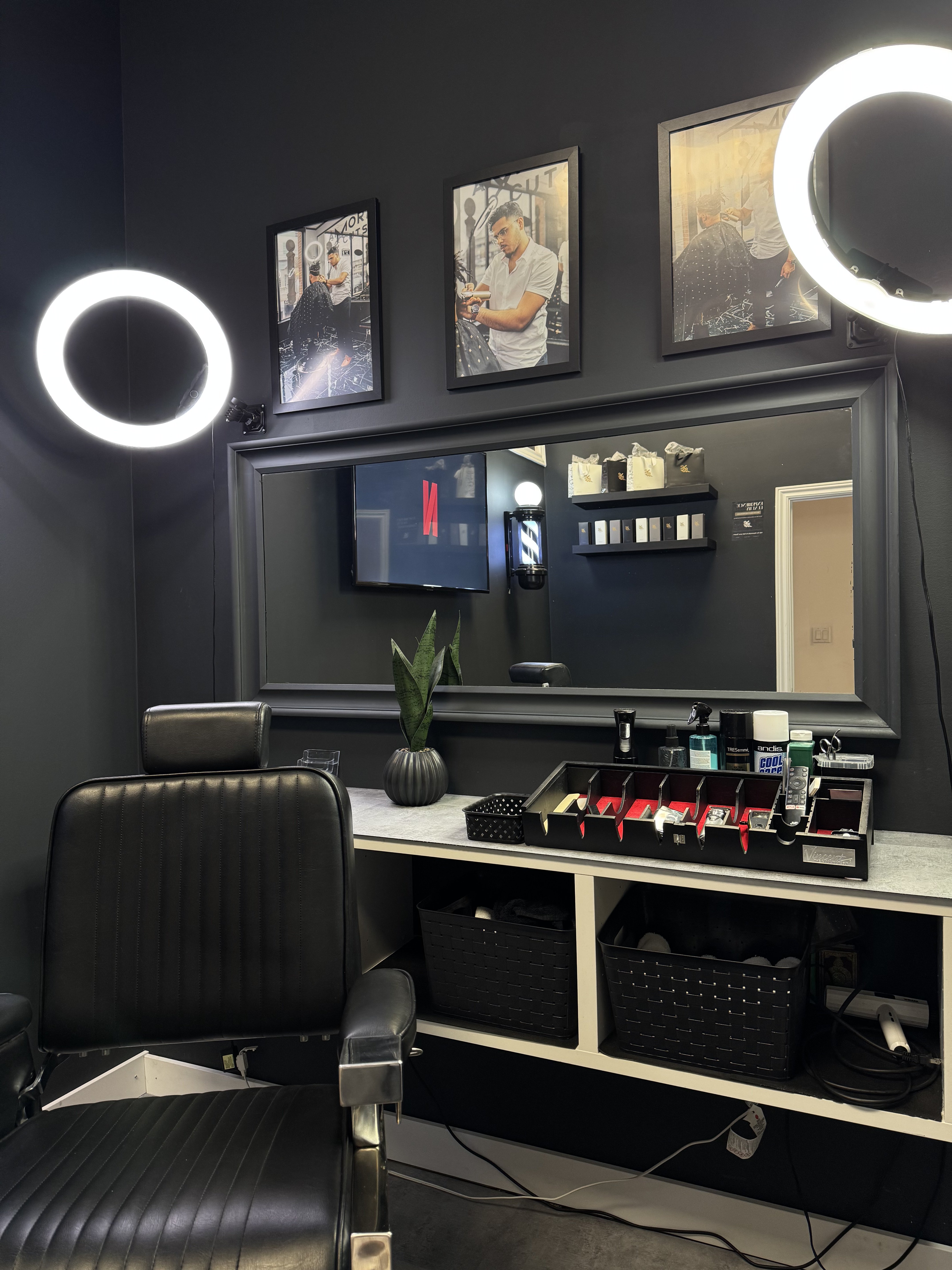 Amori Cuts Hamilton Work 1