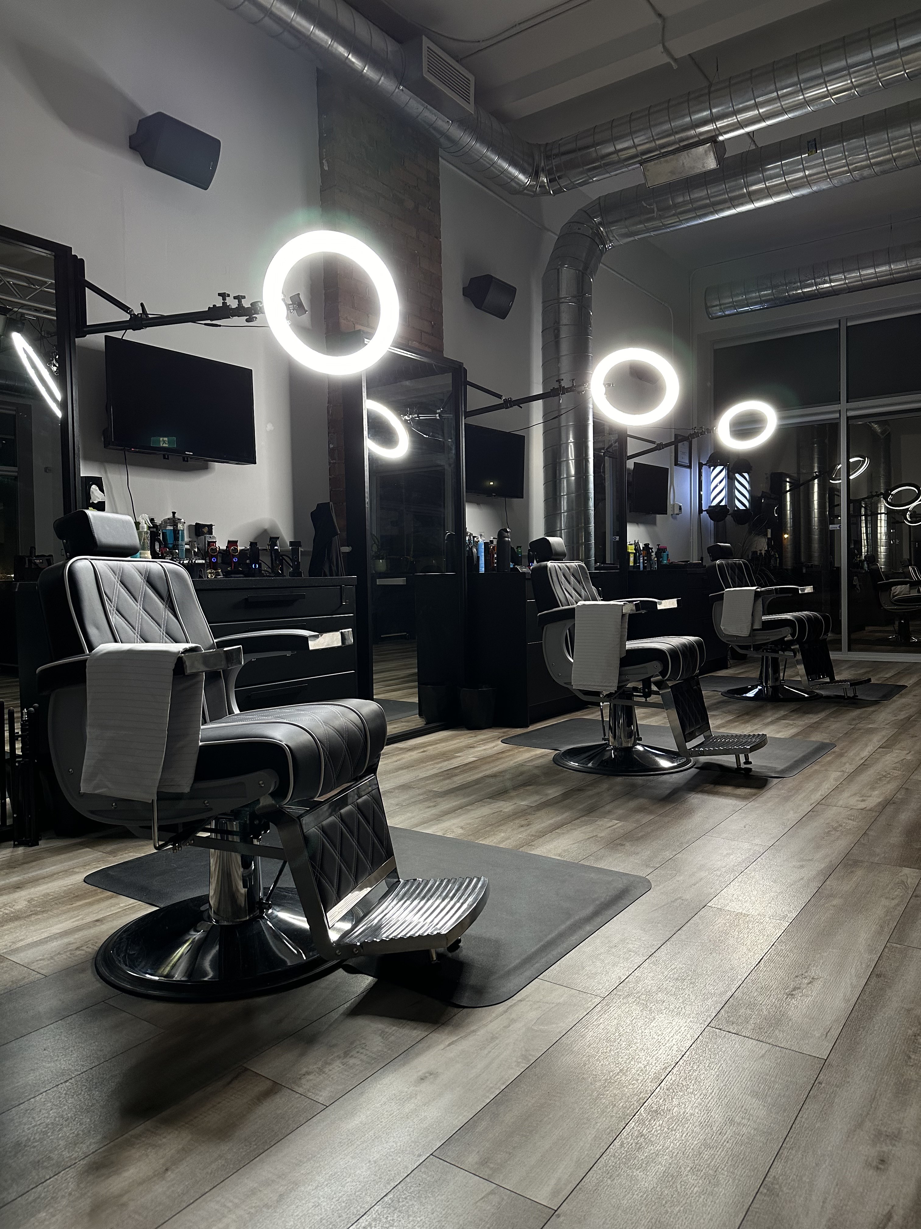 Amori Cuts Niagara Work 3